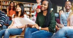 [en portugués] Educação: substantivo feminino